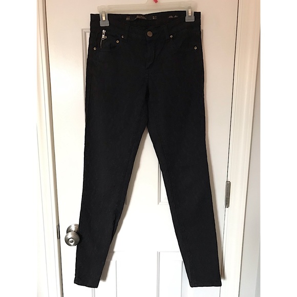 🆕🔥🎉HP/ZARA WOMANS PREMIUM DENIM WEAR JEANS/SO CUTE&COMFY&STYLISH BLACK JEANS - Picture 4 of 15